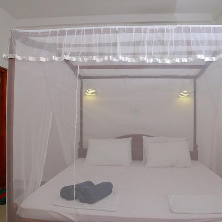 The King Apartment Hikkaduwa Exterior photo